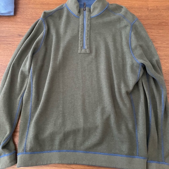 Tommy Bahama reversible 1/4 zip jacket - Picture 3 of 6